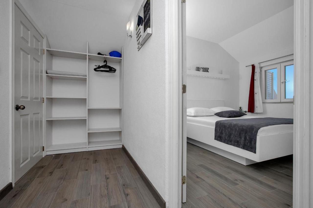 Apartments By The Sea Drasnice, Makarska - 2581 Eksteriør bilde