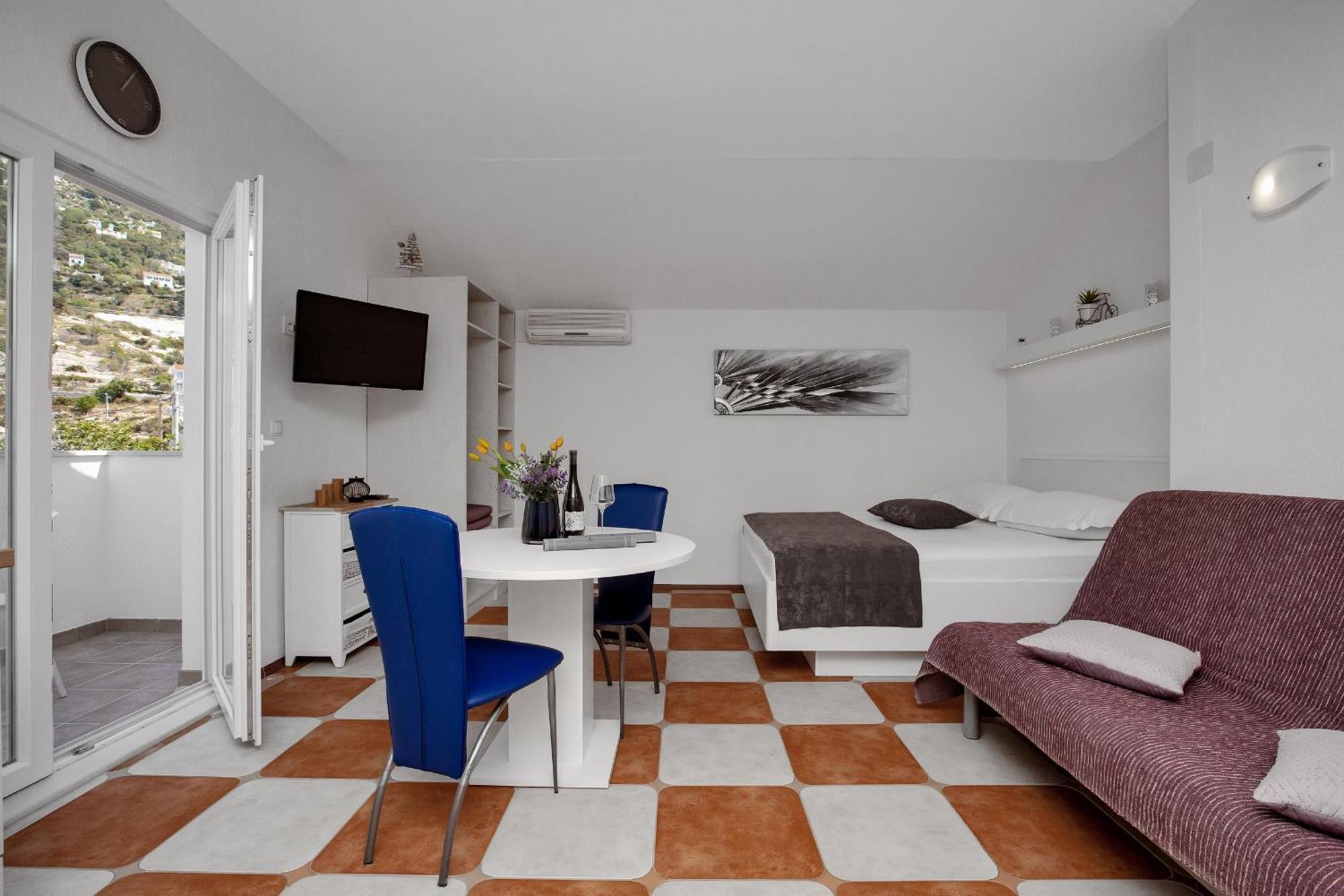 Apartments By The Sea Drasnice, Makarska - 2581 Rom bilde
